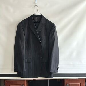 Perry Ellis black suit size  42 S